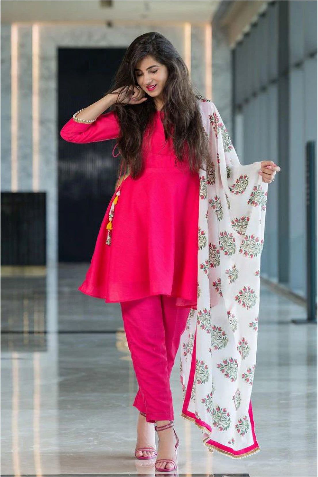 Look chic in Indian clothes!