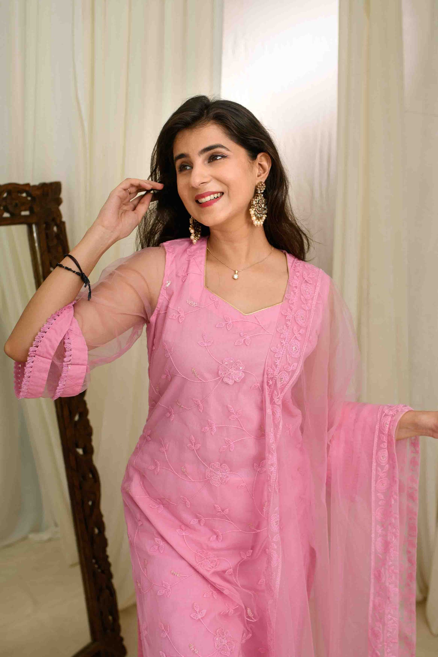 Mauve Pink Thread Work Kurta Set